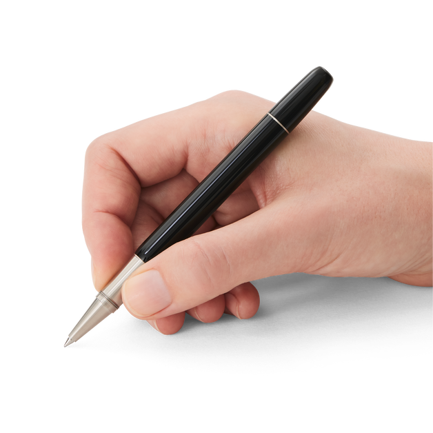 Montblanc Heritage Rouge et Noir Special Edition Rollerball
